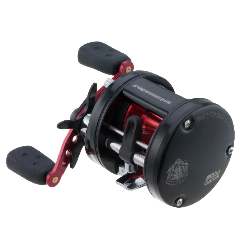 Ambassadeur® STX Round Reel